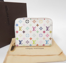 LOUIS VUITTON Monogram