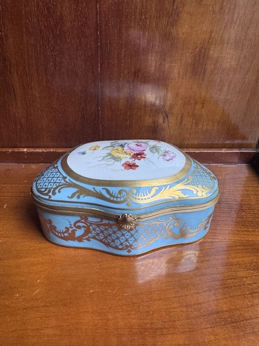 Sevres deckeldose porzellan - sevres, ca