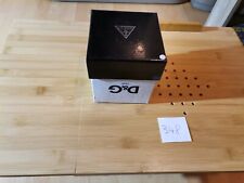 eine schöne Damenuhr D&G .das Armband weist gebrauchsspuren auf.