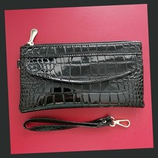 Clutch Handtasche Abend Kroko Design Lack Kunstleder Schwarz Gold