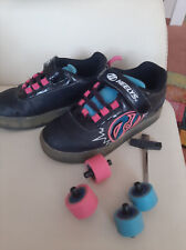 Heelys X2 Pow Lighted Schuhe mit Rollen Sneakers schwarz/neon blau/ pink Gr 32