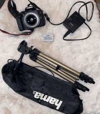 Canon EOS 700D –