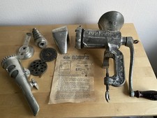 Fleischwolf Jupiter Nr.10 Beerenpresseansatz viel Zubehör Plätzchenansatz schwer