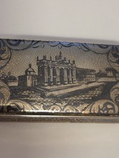 schöne Dose  Silber