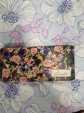 Leere alte Pralinenschachtel Lindt,Aachen mit Rosenmuster