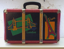 alt Kleine  Reisekoffer alte