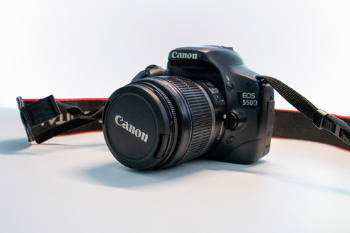 Canon eos 550d mit s - 550d, ef-s