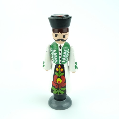 Vintage ungarn holzfigur mann - vintage,