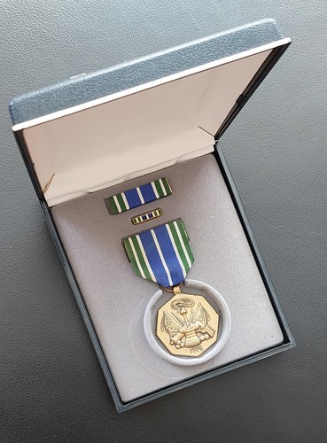 Militärmedaille der armee - militärmedaille,