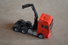 Herpa MAN 3-Achs-Sattelzugmaschine rot mit Kran gebraucht 1:87