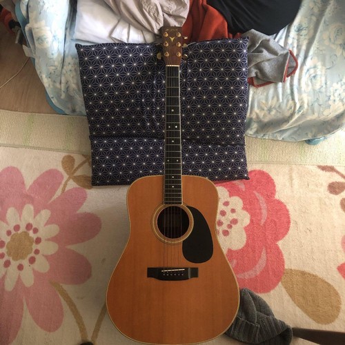 Akustikgitarre yairi - k.,