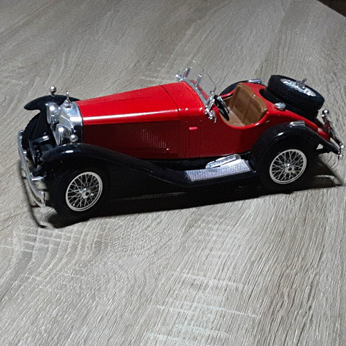 Burago oldtimer roadster - burago,