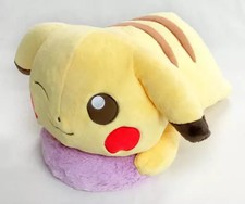 Großes lila zwinkerndes