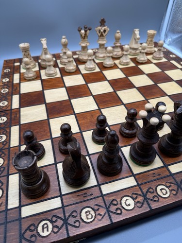 Schachspiel schachbrett aus - schachbrett,