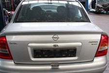 Heckklappe/ Heckdeckel ( 4 Türer / Stufenheck ) Opel Astra 1.8 G Farbe