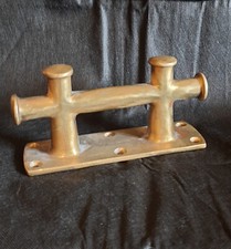 Klampe Belegklampe Poller Festmacher Deckspoller vermessingt 21 cm