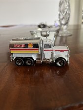 Matchbox Peterbilt 1981 SHELL