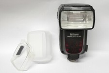 Nikon Speedlight SB-900 Blitz