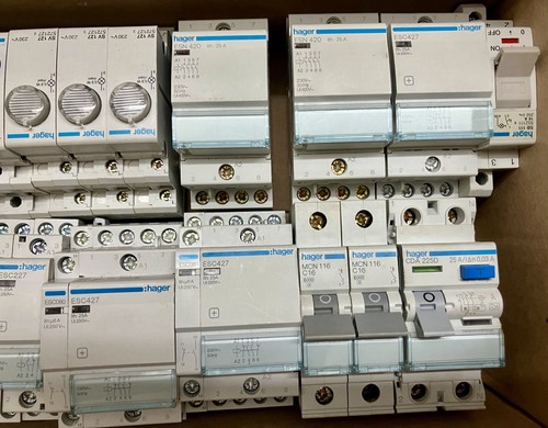 Hager konvolut esn esc - hager,