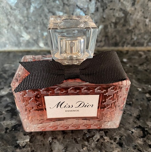 Miss dior essence - essence, duft