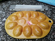 Eierschale Porzellan Keramik Gelb Anrichten Essen Tisch Eier Tablett