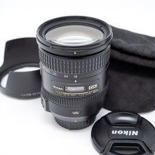 Nikon AF-S DX Nikkor 18-200mm