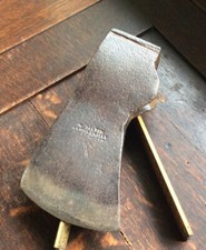 Großer Vintage Axtkopf Gilpin