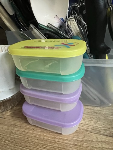 Tupperware - , 4
