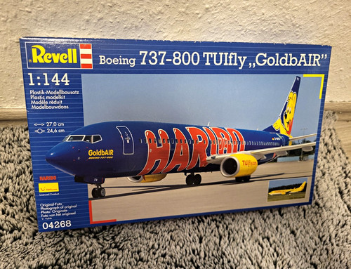 Revell boeing 737 800 tuifly - revell,