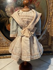 Altes sehr edles Puppenkleid