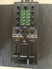 Reloop Mixtour  DJ Controller