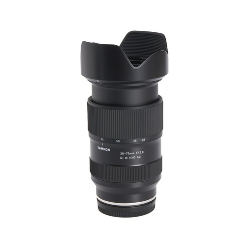 Tamron 75mm diiii - 28-75mm/2.8,