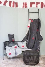 David Fussenegger Tagesdecke