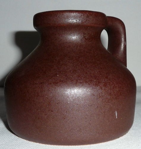 Vase hübscher tonkrug braun - -,