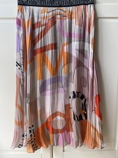 Marc Cain Sports Plissee Rock N4 Zustand sehr gut 