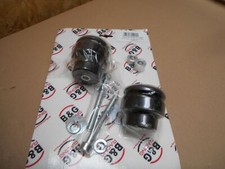 B + G Sturzpads Racing Polyamind in Schwarz für Yamaha FZ 6 / Fazer Baujahr 04 -