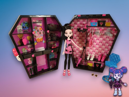 Draculocker draculaura - ⭐draculocker,