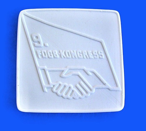 099 ddr porzellan - 05, plakette