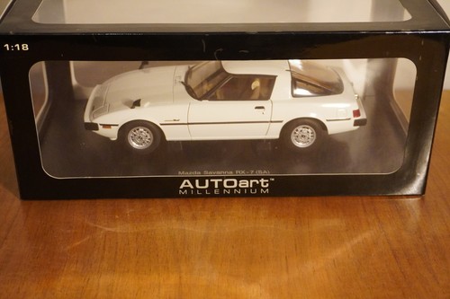Autoart 75982 mazda - 1:18,