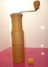 Kornkraft Vagabund  Holz  Handmühle Getreidemühle  Kornmühle