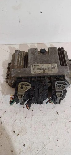 Nissan primera p12 - nissan,