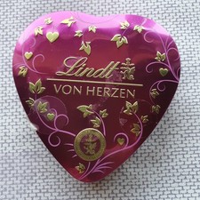 Lindt-Blechdose leer / Herz mit Aufschrift "VON HERZEN" rot