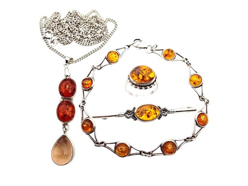 Vintage-Bernstein-Schmuckset