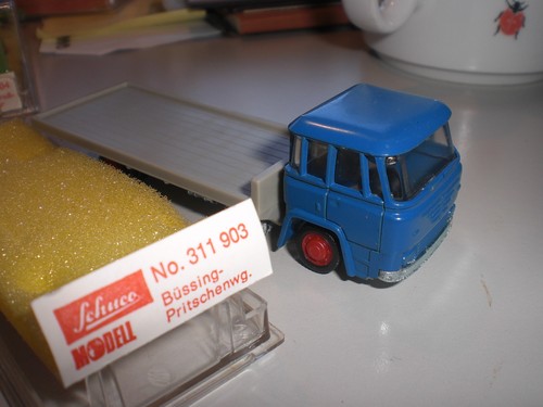 Büssing-Pritschenwagen