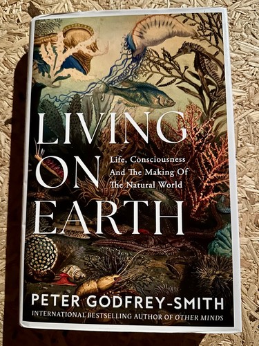 Living earth life - on,