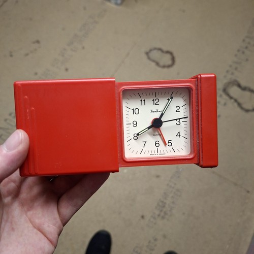 Wecker retro uhr rot - uhr, ⏰️