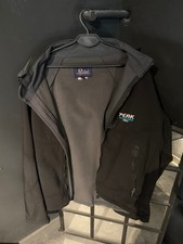 Peak Performance Black Light