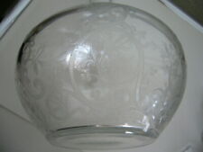 Baccarat Glas Karaffe mit Dekor mit Signatur Glas Objekt tolle Form Glaskunst