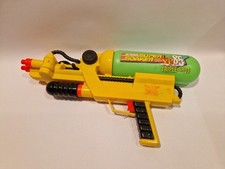 E6-BJ LARAMI AIR PRESSURE SUPER SOAKER XP 85 TRIPLE SHOT POWER WASSERPISTOLE