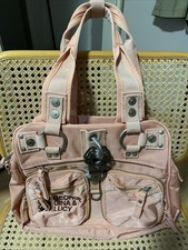 George Gina & Lucy Handtasche